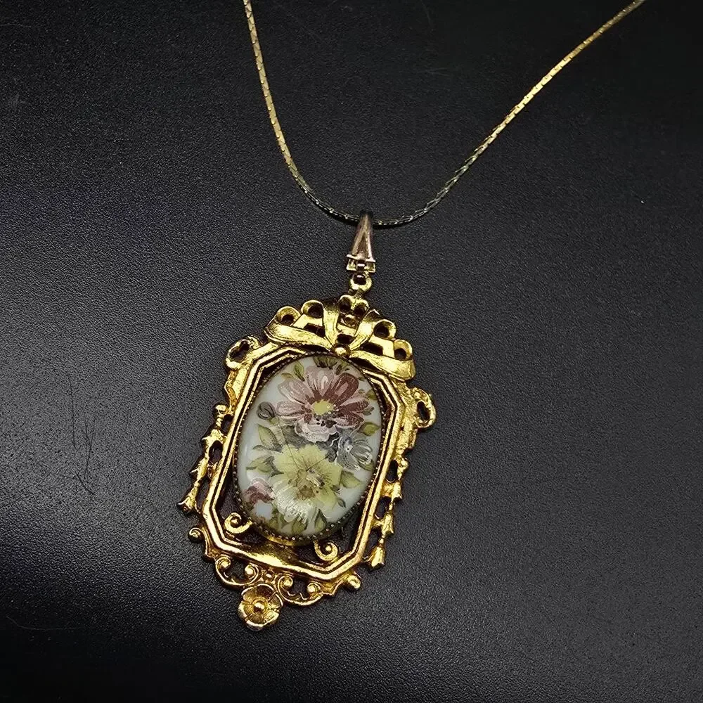 Vintage Floral Pendant Necklace Ornate Gold Tone Costume Jewelry
